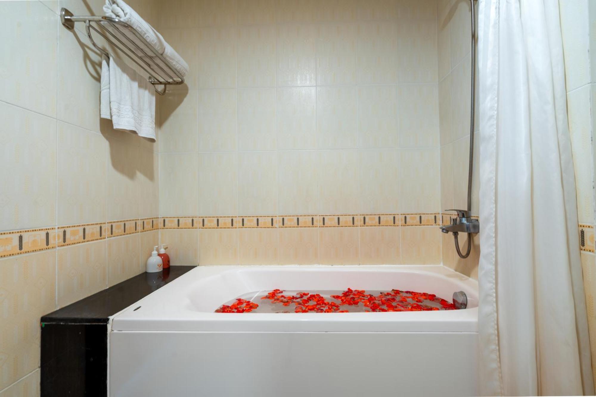 Bidv Beach Hotel Nha Trang Exterior photo