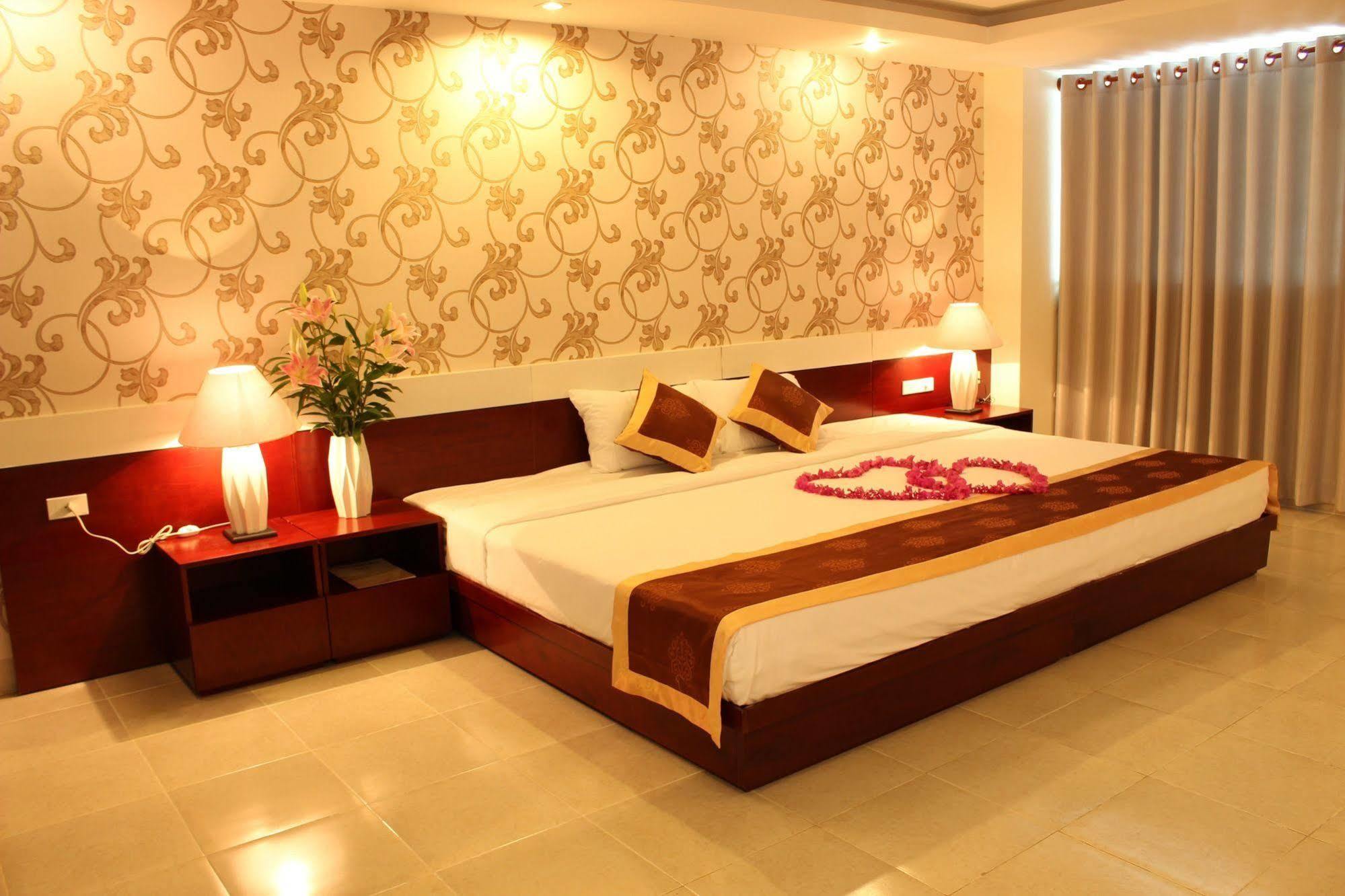 Bidv Beach Hotel Nha Trang Exterior photo